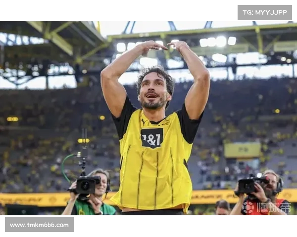 胡梅尔斯未来或将回归多特执教 这一可能性正在逐渐浮现